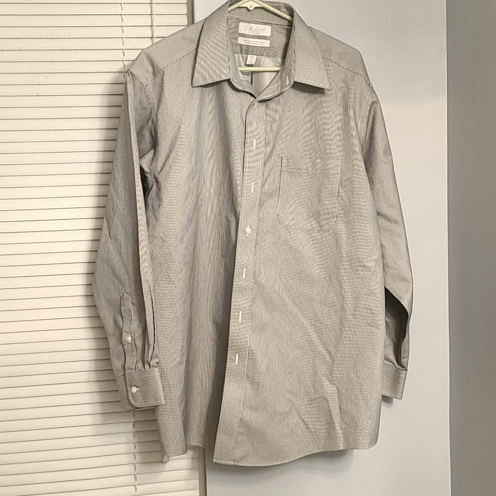 Gold Label Roundtree and Yorke Dress Shirt